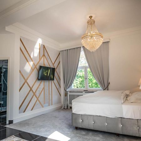Villa Bowdy Niederzier Eksteriør billede