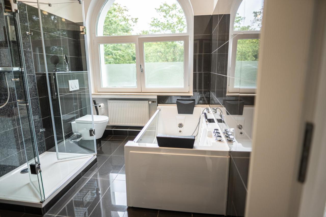 Villa Bowdy Niederzier Eksteriør billede